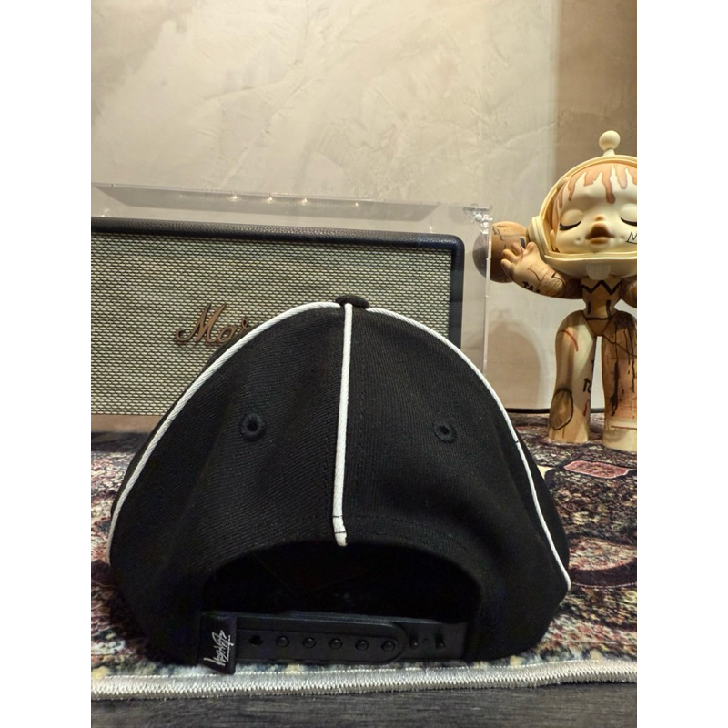 STUSSY LOW PROFILE CONTRAST PIPING SNAPBACK 黑色老帽帽子