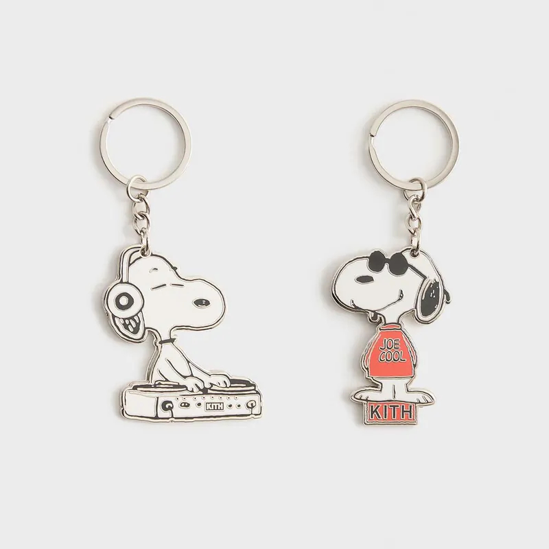 日貨代購CITY】2025SS Kith Peanuts DJ Cool Snoopy Keychain 史奴比 鑰匙圈 | 蝦皮購物
