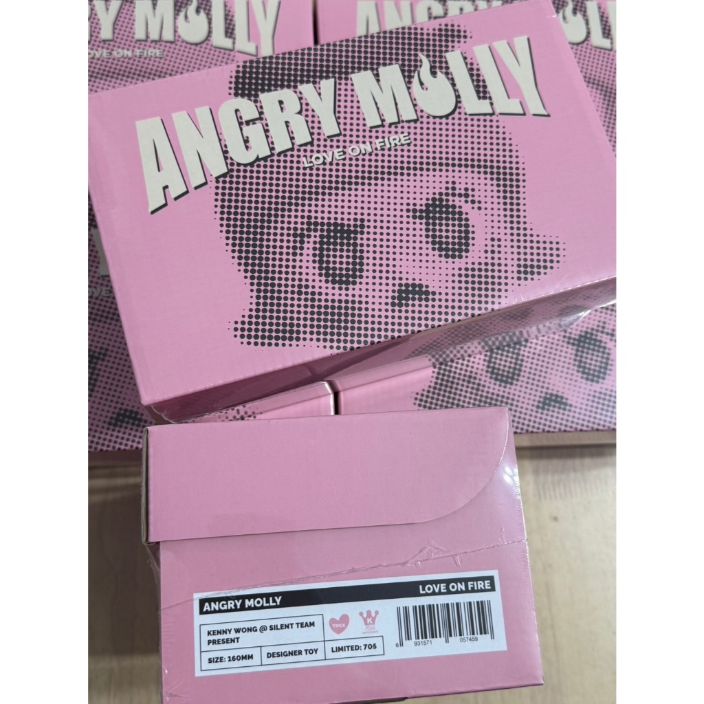 POP MART 泡泡瑪特Angry MOLLY - LOVE ON FIRE 愛火公仔玩具限量