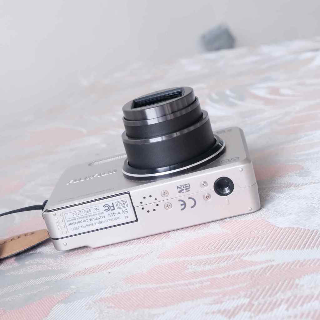 富士Fujifilm FinePix J250 早期金屬CCD 數位相機| 蝦皮購物