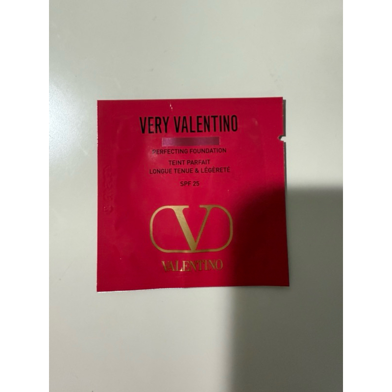 VALENTION 高訂輕透粉底液 1ml | 蝦皮購物