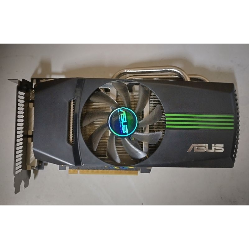 Asus ENGTX560 DCII OC/2DI/1GD5 Carte graphique Nvidia PCI-Express 1Go