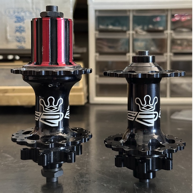 單車35廠》RELIC MTB前後花鼓一組 ／ 喜馬諾10/11速／ 登山車花鼓／32H／XC | 蝦皮購物