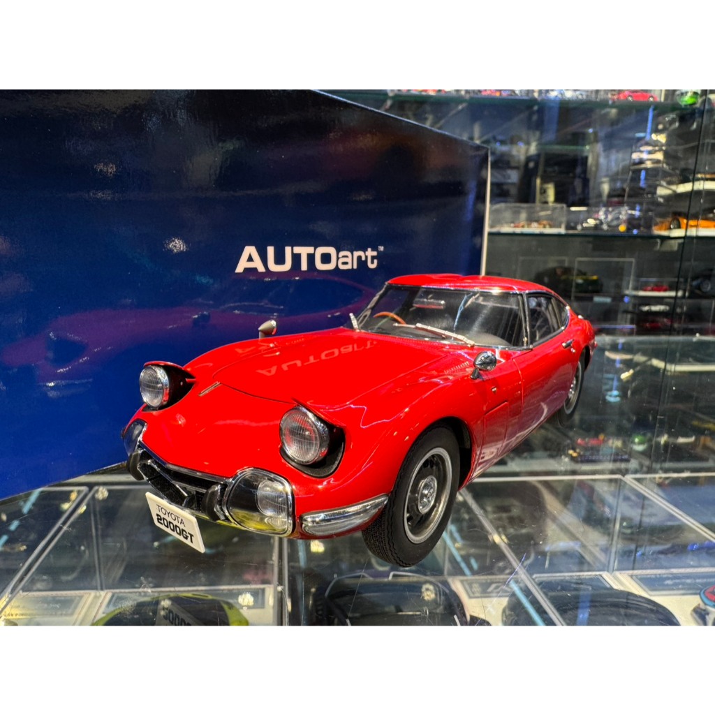 AUTOart 1:18 Toyota 2000GT Année de construction 1967 rouge 79547 modèle voiture 79547 674110795479