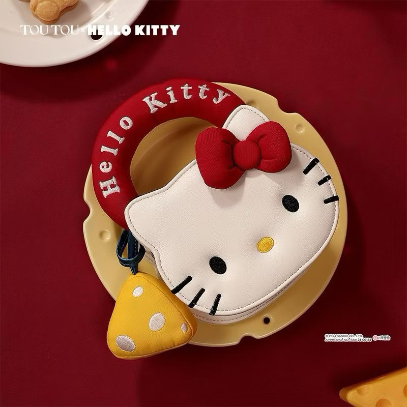 預購 正版 TOUTOU x HELLO KITTY 聯名 夾心餅乾包 鏈條包 斜挎包 手提包 免運優惠 | 蝦皮購物