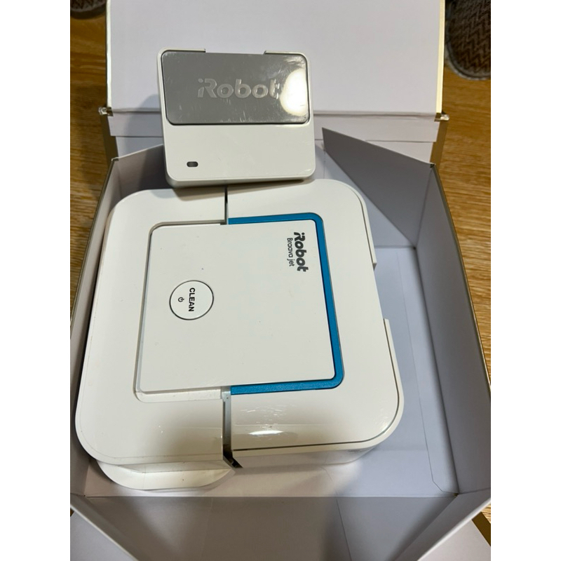 iRobot Braava Jet 240 拖地機器人- 附原廠全新拋棄式抹布20片 非全新非拋棄式抹布2片 | 蝦皮購物