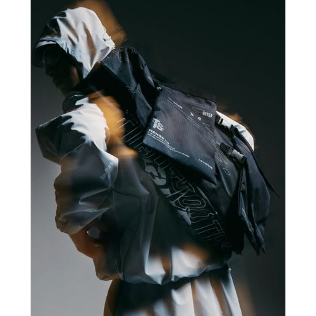 Spun Shop] TIGHTBOOTH x SauRas Being - MESSENGER BAG | 蝦皮購物