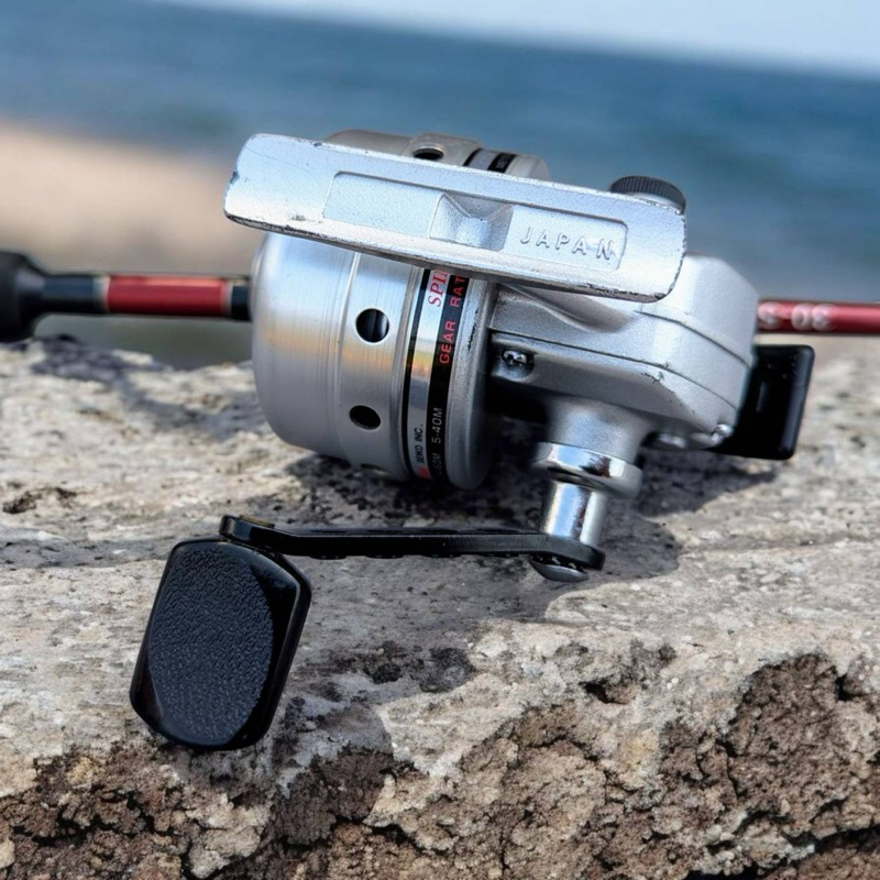 日本製）二手Daiwa SPINCAST ST-30 小型捲線器封閉式捲線器手煞車捅