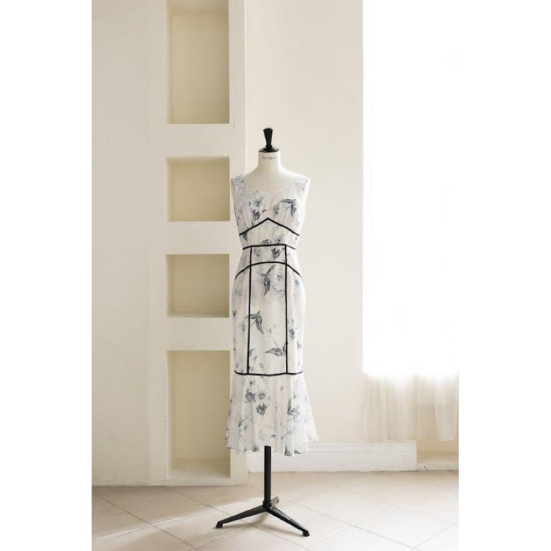 Her lip to Endless Romance Long Dress