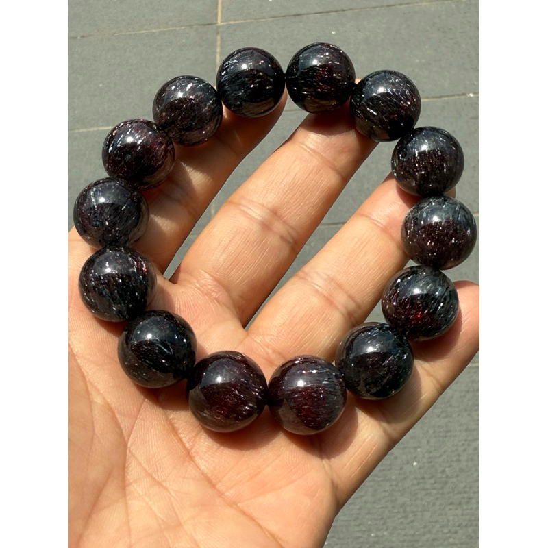 三輪骨幹特殊「雙色」紅黑超七大m手珠（黑加侖）馬島料| 蝦皮購物
