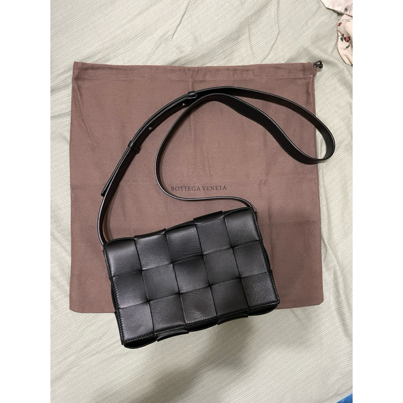 BOTTEGA VENETA BV CASSETTE BAG 經典小羊皮編織包 15格編織包 小方包 真品 台北微風購入 | 蝦皮購物