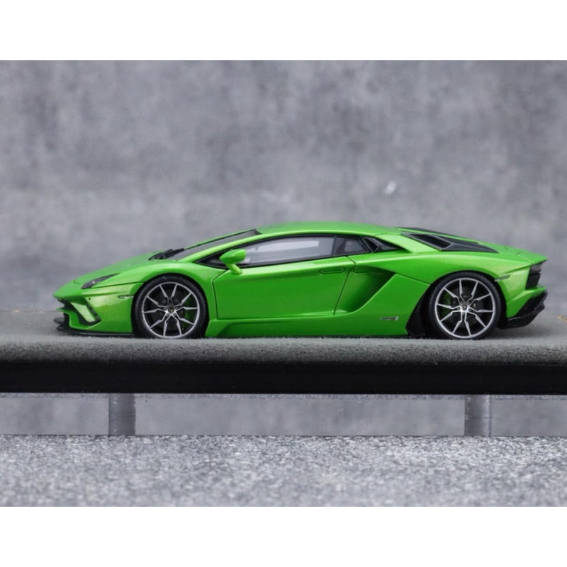 GW GOD WEALTH 1:64 Lamborghini Aventador S LP740-4 綠限量99pcs