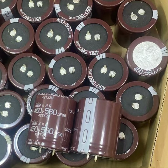 NIPPON CHEMICON電容560uF 450V 尺寸35*40mm /30*50牛角電容 SNAP鋁質電解電容器 | 蝦皮購物