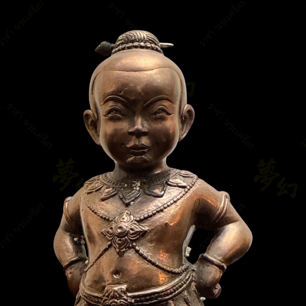 人緣大師龍婆薩空2556 “帥氣站姿派古曼天童” 供奉尊大圖鑑收錄高約16.5