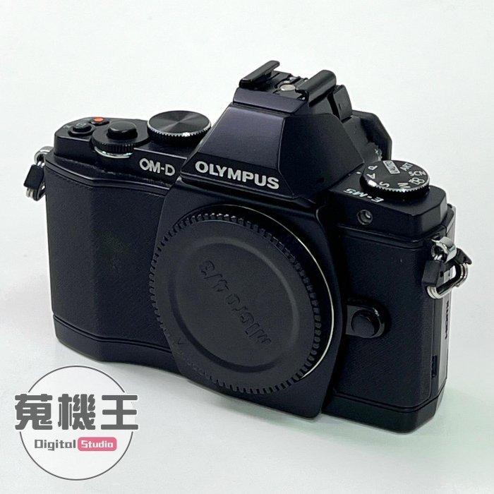 【蒐機王】Olympus E-M5 EM5 單機身 快門數 : 6775次【可用舊3C折抵購買】D8037-3 | 蝦皮購物
