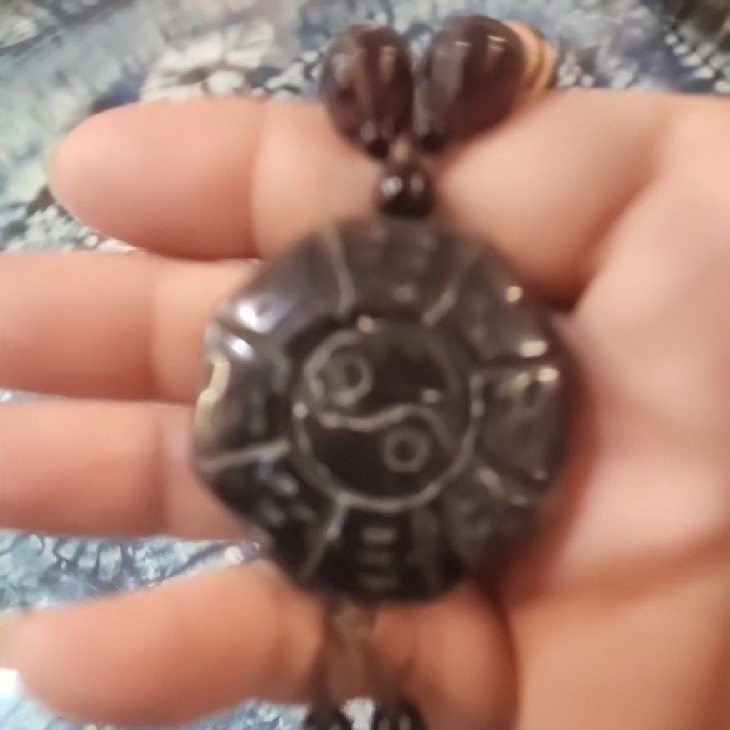 收藏品單眼天珠另有一款嗯六字真言項鍊| 蝦皮購物