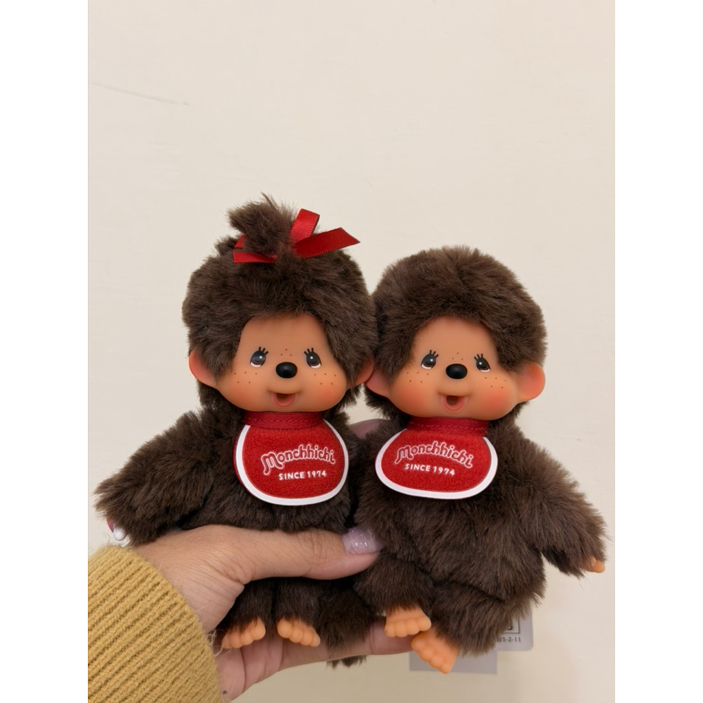 現貨┃ 蒙奇奇monchhichi 吊飾 日本忍野八海跟成田機場12月購入 | 蝦皮購物