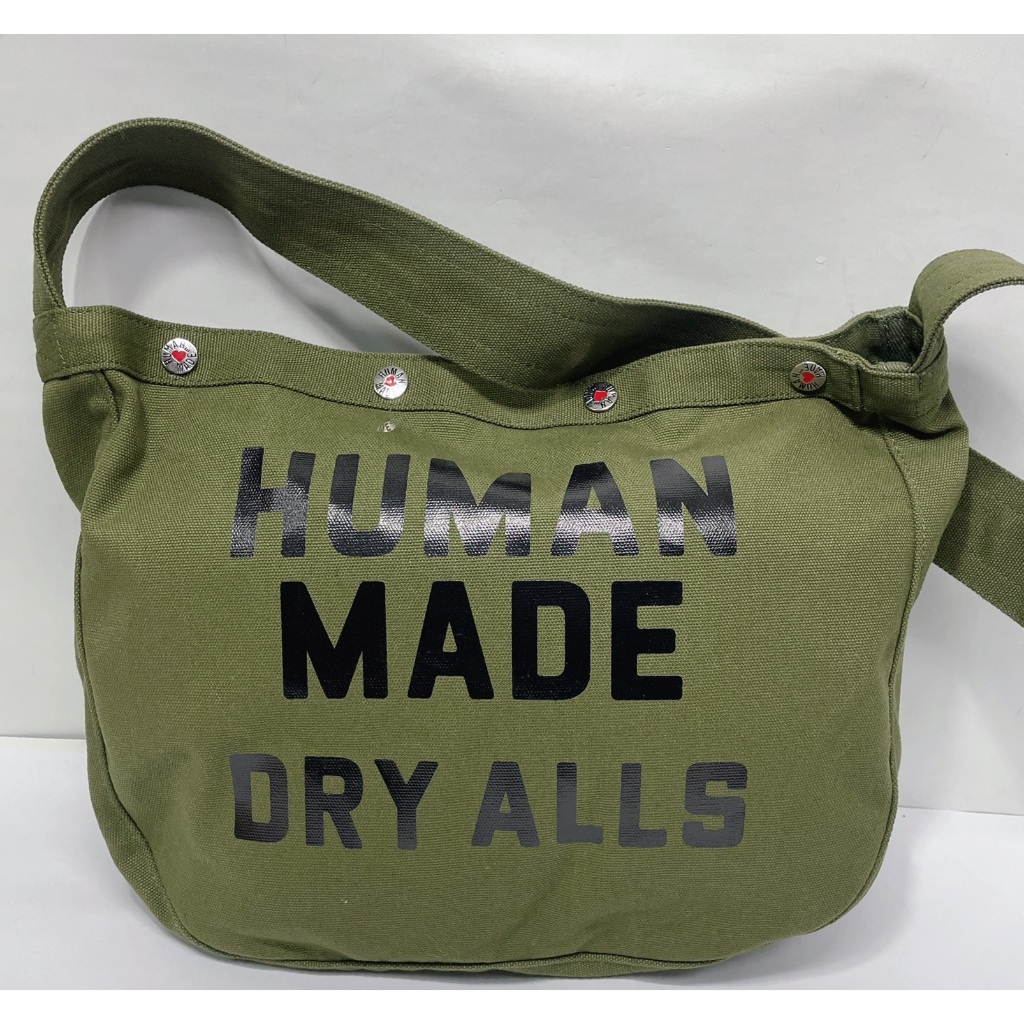 HUMAN MADE MAIL BAG 側背包 包包 郵差包 14吋筆電可放 現貨 9成新 無購證無原廠防塵袋 | 蝦皮購物