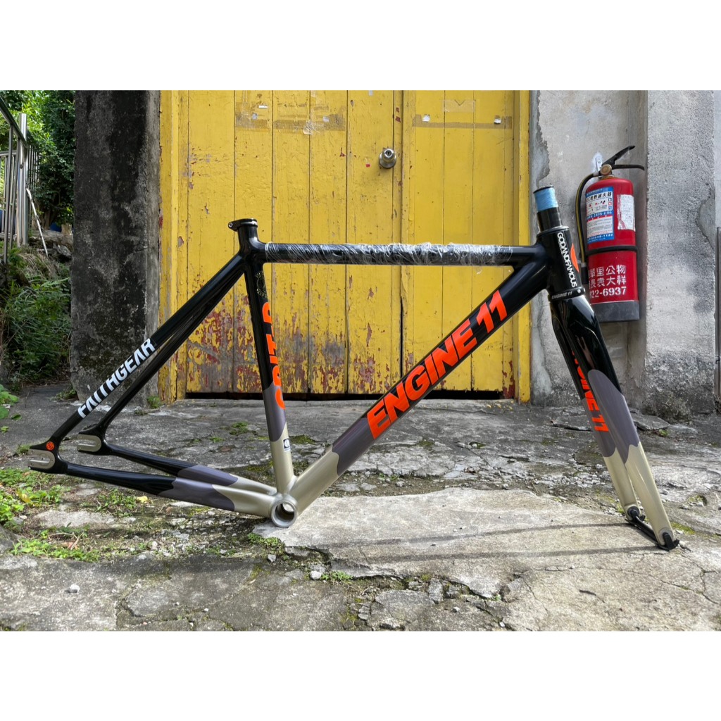 二手engine 11 Crit-D 車架組單速車fixed gear 場地車track 鋁合金