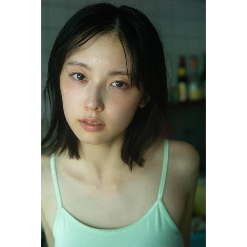 ◎日本販賣通◎(代購) 加藤小夏1st寫真集「二日月」 | 蝦皮購物