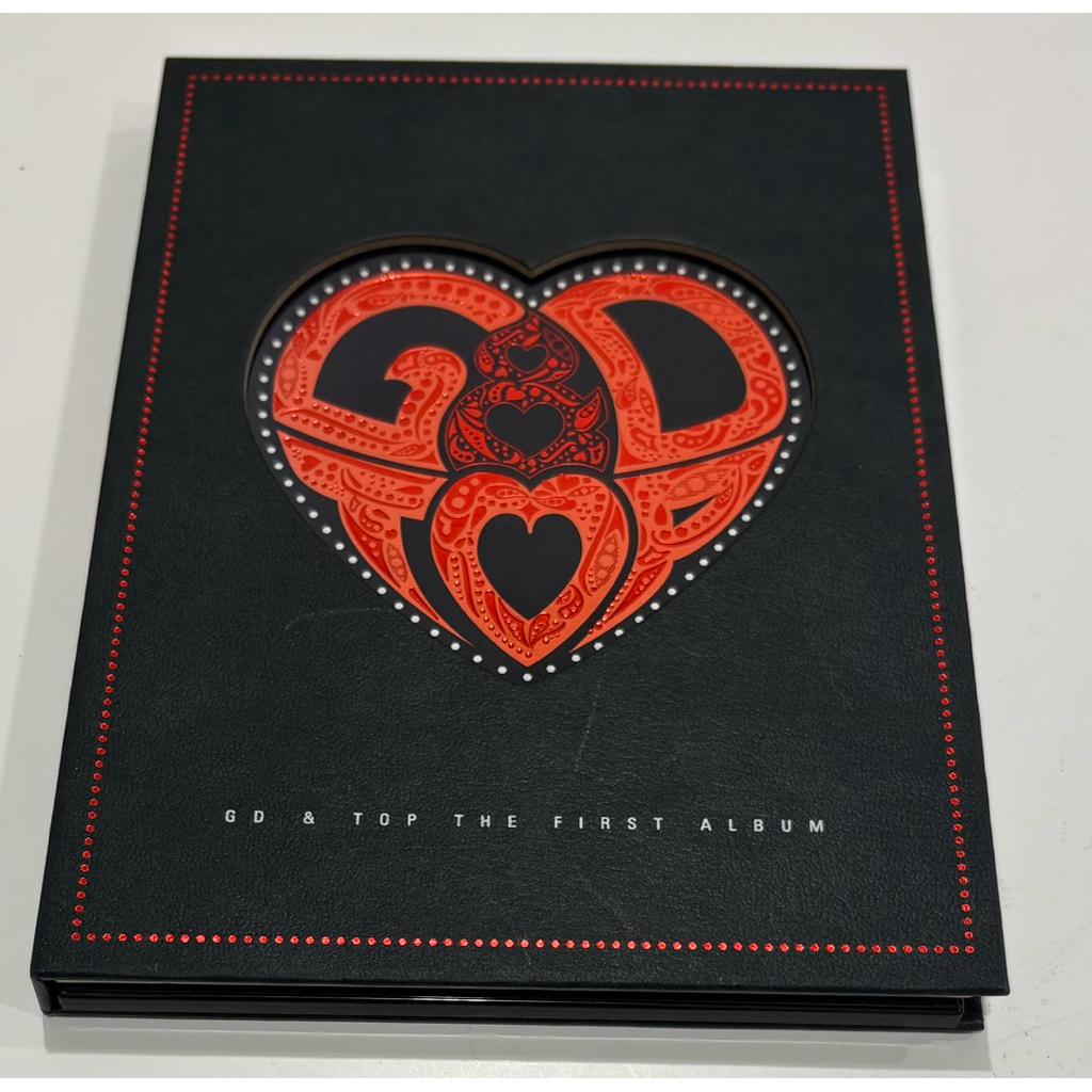 GD & TOP THE FIRST ALBUM》{紅心封面韓國進口版絕版品} | 蝦皮購物