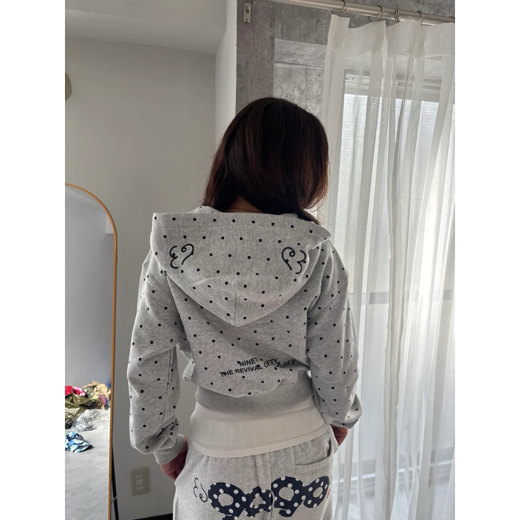 9090 Angel Dot Zip Hoodie | 蝦皮購物
