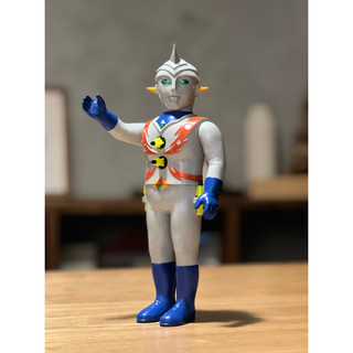 Zollmen MUDDY TOYS MIGGA Macau 泥玩具 Mall Hazard Figure Collection byTAKUMA FUJISAKI