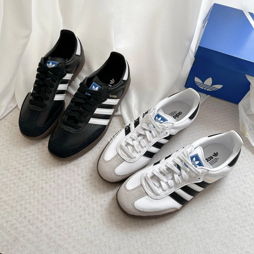 時尚圈人腳一雙！「adidas Samba OG 復古休閒鞋 (B75806)」開箱推薦：經典黑白老皮、焦糖膠底，德訓鞋風潮的始祖與不敗定番！