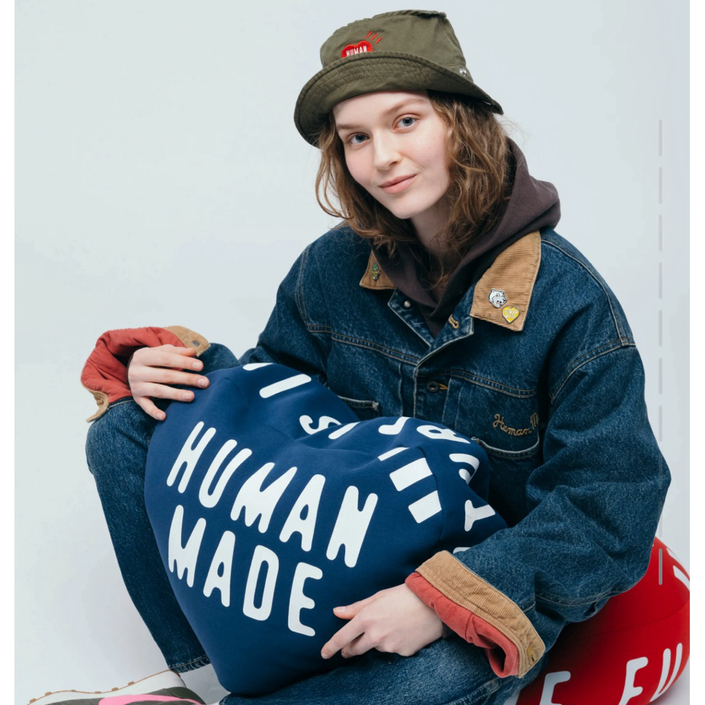 全新日本官方正品HumanMade Heart Bead Cushion 紅愛心抱枕靠枕靠墊大