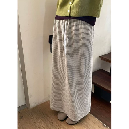 🇰🇷Dec07/ 又是條紋❤️‍🔥✨綁帶後開岔細條紋長裙