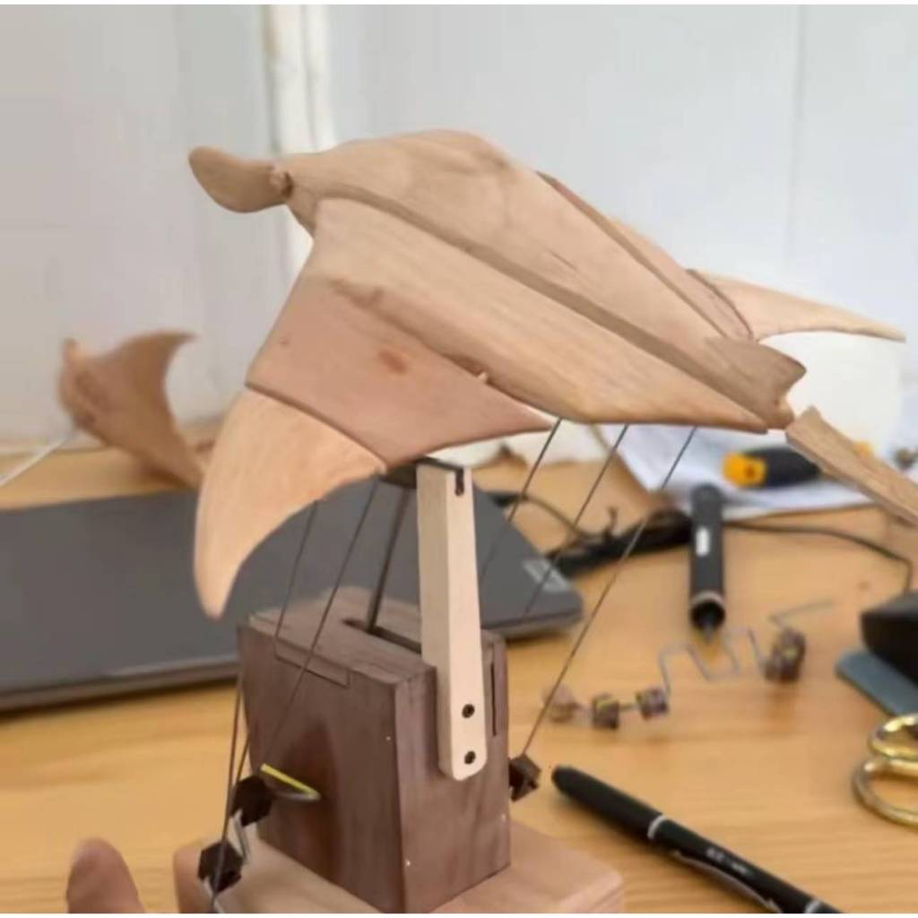 手工定制🪵展翅魔鬼魚機械擺件榉木+黑胡桃木齒輪組木製工藝收藏品手工