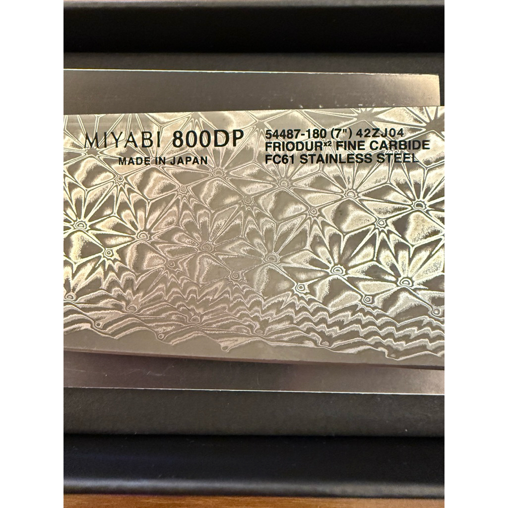 Miyabi雅Zwilling德國雙人牌Hibana 800DP fc61 高碳不鏽鋼18cm 廚刀