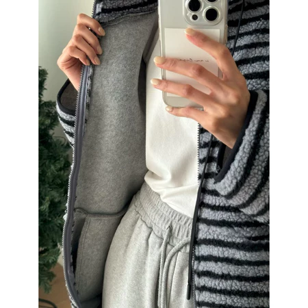 🇰🇷Nov03/ 條紋毛毛立領抽繩外套