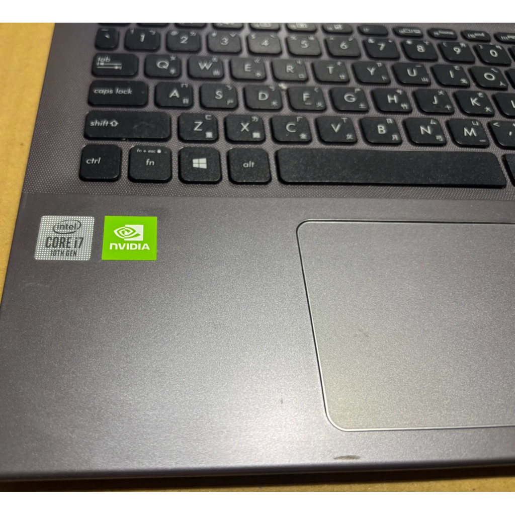 優質筆電專案』華碩輕薄筆電ASUS VIVOBOOK 15 X512J、CPU:I7 1065G7