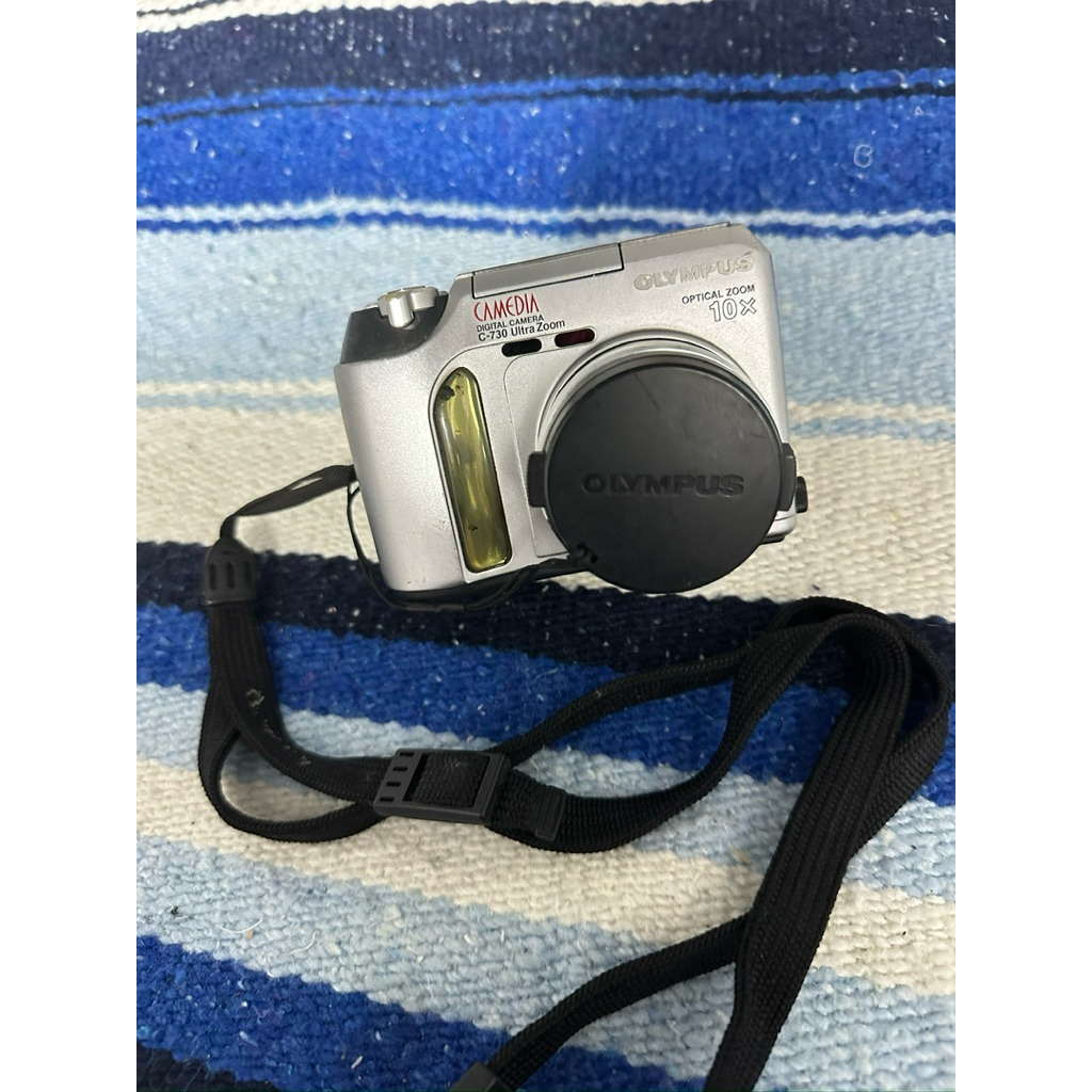 Olympus C-730 Ultra Zoom｜光影十倍之眼經典CCD膠片味收藏機| 蝦皮購物