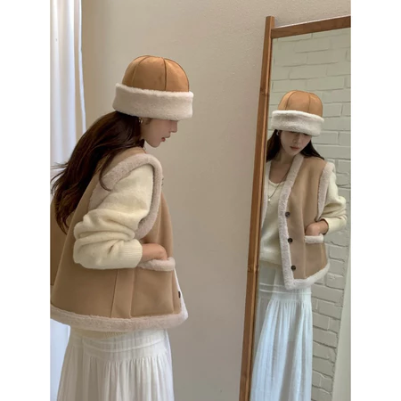 🇰🇷Nov11/ 高單店✨兩面穿Poly 100%背心毛毛外套