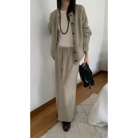 🇰🇷Dec07/ 又是條紋❤️‍🔥✨綁帶後開岔細條紋長裙