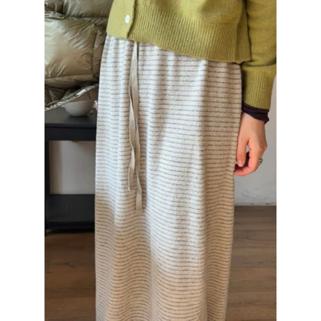 🇰🇷Dec07/ 又是條紋❤️‍🔥✨綁帶後開岔細條紋長裙