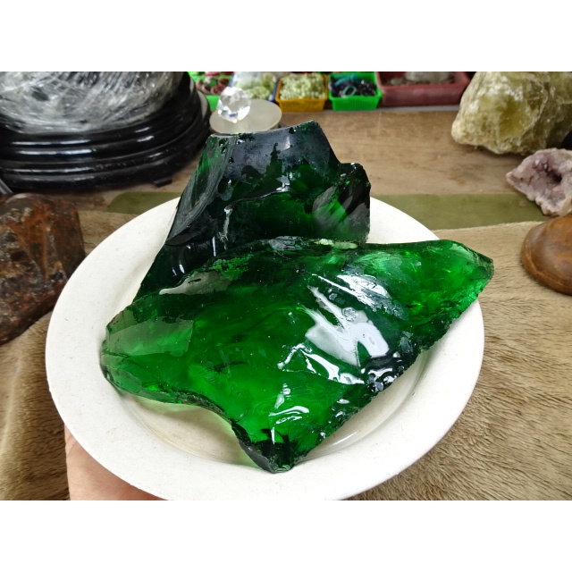 【超貴重】天然　火山琉璃　原石　※引取限定 超貴重】天然 火山琉璃 原石 ※引取限定 天然琉璃- 優惠推薦- 2026年1