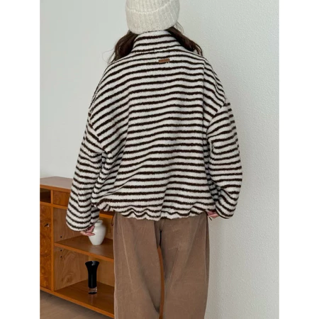 🇰🇷Nov03/ 條紋毛毛立領抽繩外套
