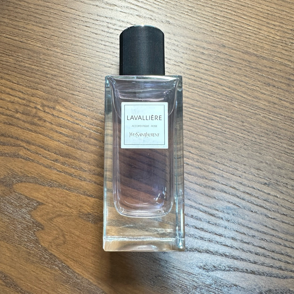 LAVALLIÈRE イブサンローラン アコード ローズ 香水 新品 イヴ・サン