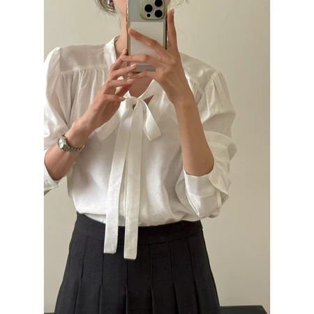🇰🇷Oct05/ 歐膩推薦✨可鹽可甜綁帶光澤感長袖上衣