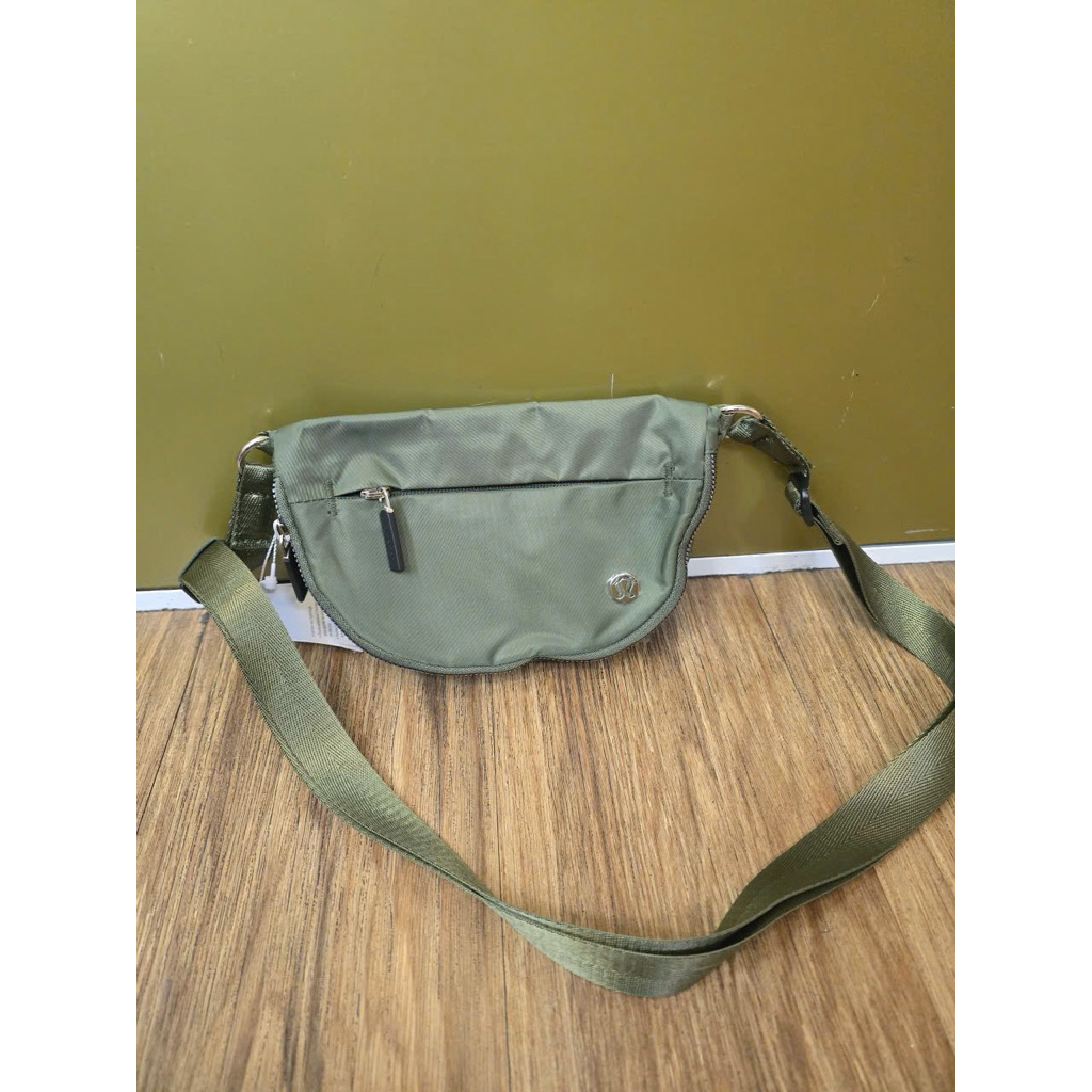 aeo grommet mini backpack Mini Arrow Pack main image 1