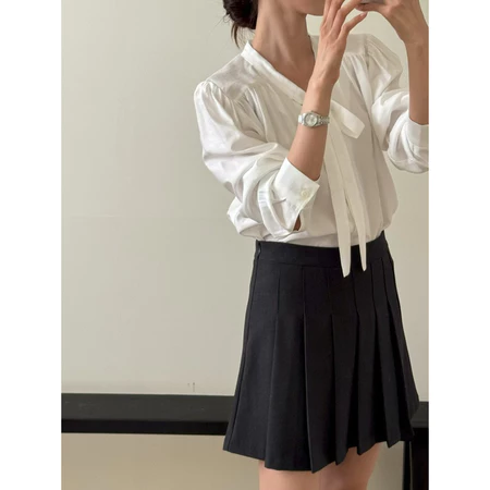 🇰🇷Oct05/ 歐膩推薦✨可鹽可甜綁帶光澤感長袖上衣