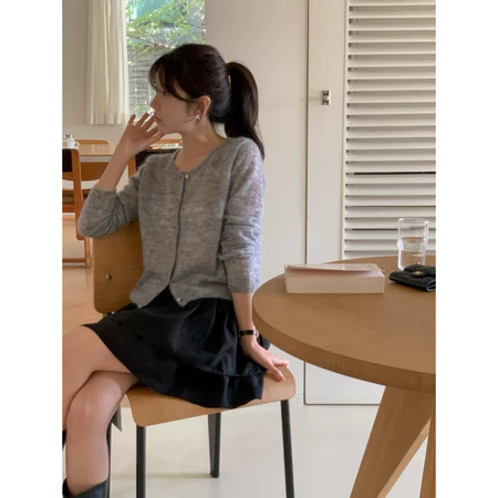 🇰🇷Oct08/ 高單店✨入秋款-排扣罩衫上衣