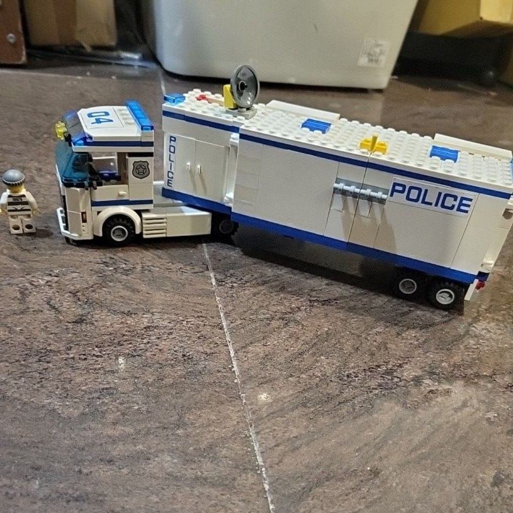 免運樂高 Lego 60044 載具 移動警局 CITY系列 機動警察部隊 警車 警察 移動警車 | 蝦皮購物