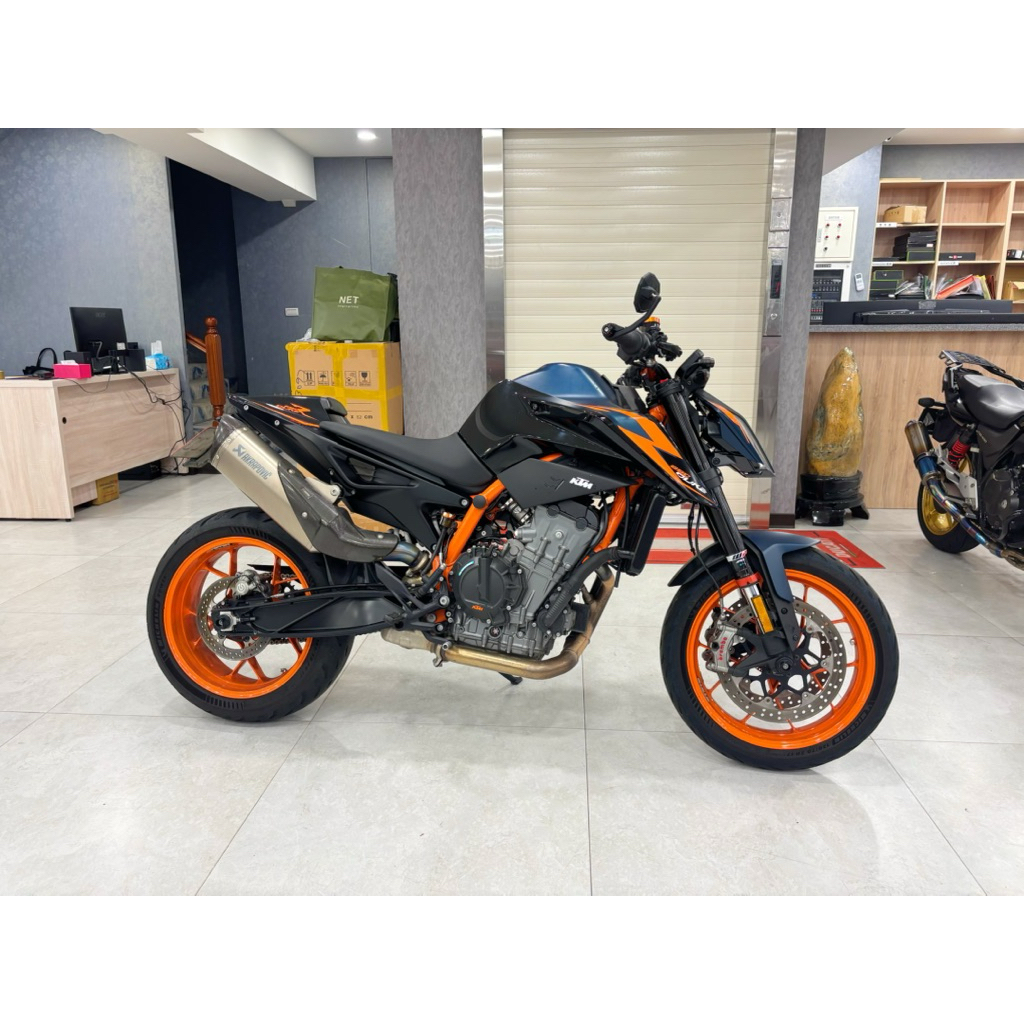 KTM 890 DUKE R | 蝦皮購物