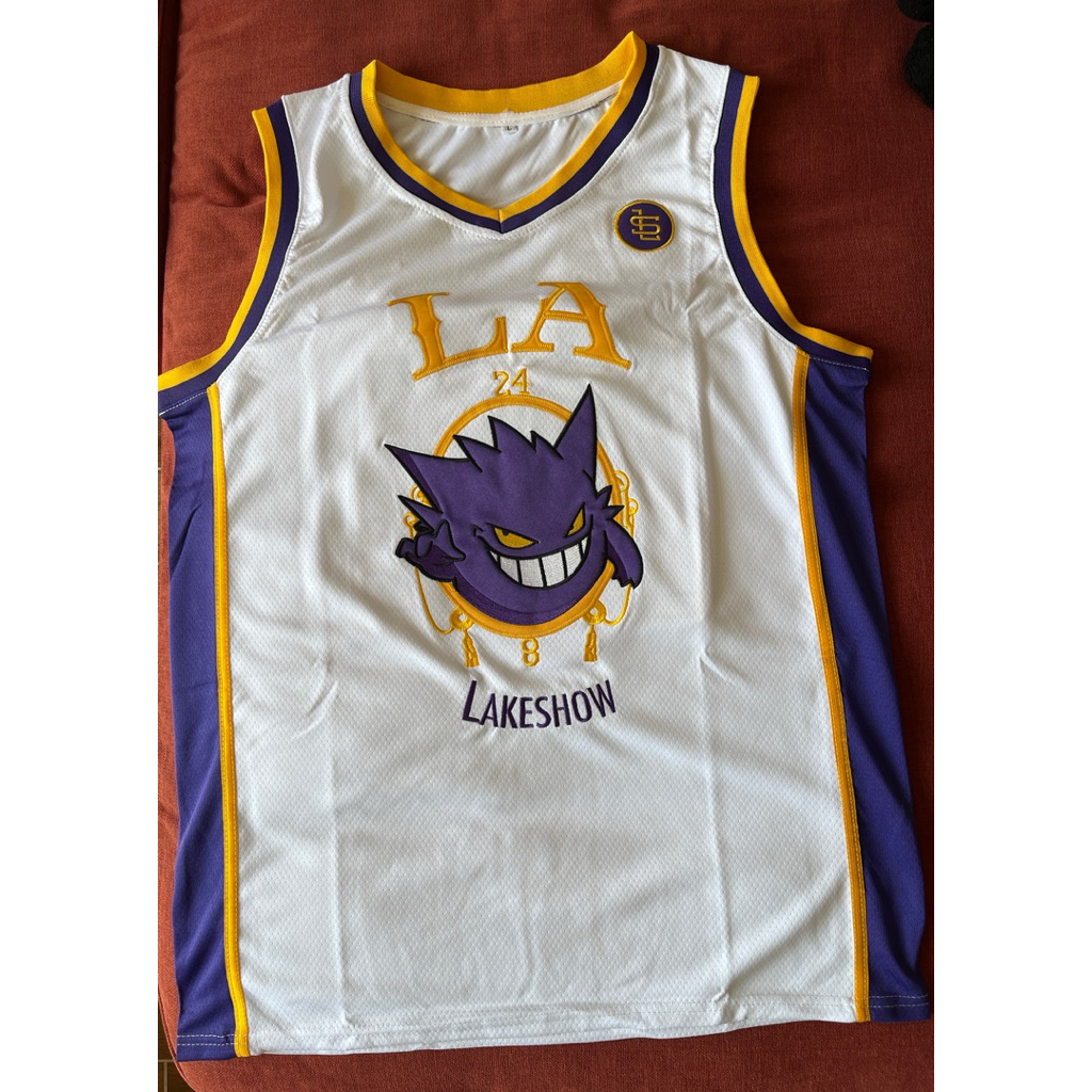 寶可夢球衣 海外藝術家Luc Samanski Design絕版創作 Kobe LakeShow | 蝦皮購物