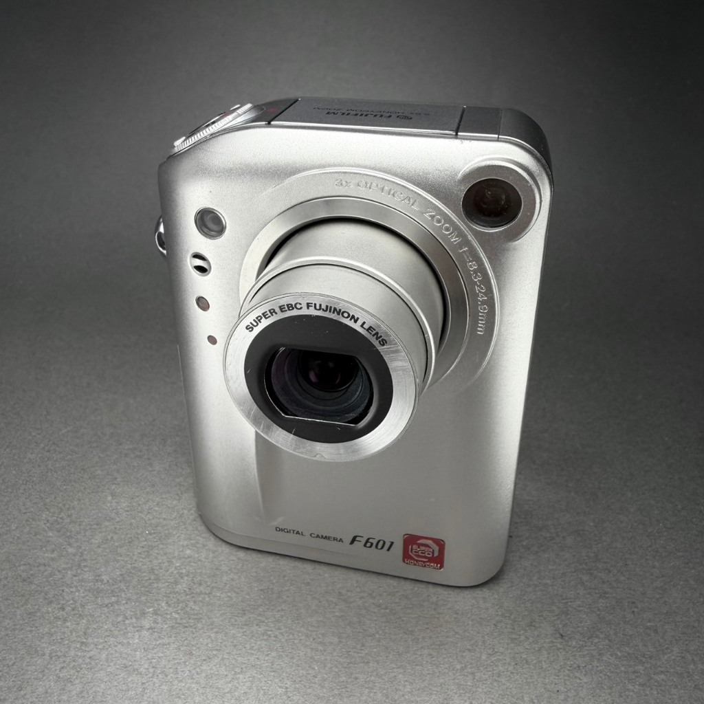 現貨) FUJIFILM FinePix F601/CCD/數位/富士| 蝦皮購物