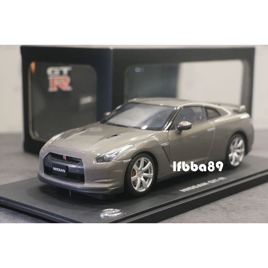 AUTOart 1/18 NISSAN GT-R GTR R35 TITANIUM GREY 日本原廠版 | 蝦皮購物